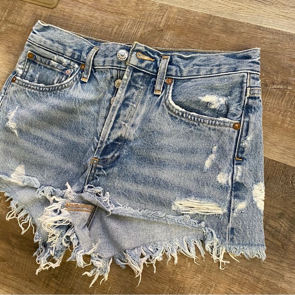 Agolde Parker Vintage Cut Off Short 24 - Picture 3 of 4